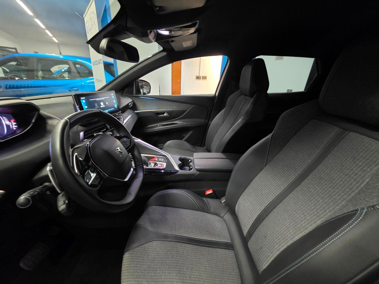 Peugeot 3008 1.5hdi 2023 EAT8 Allure