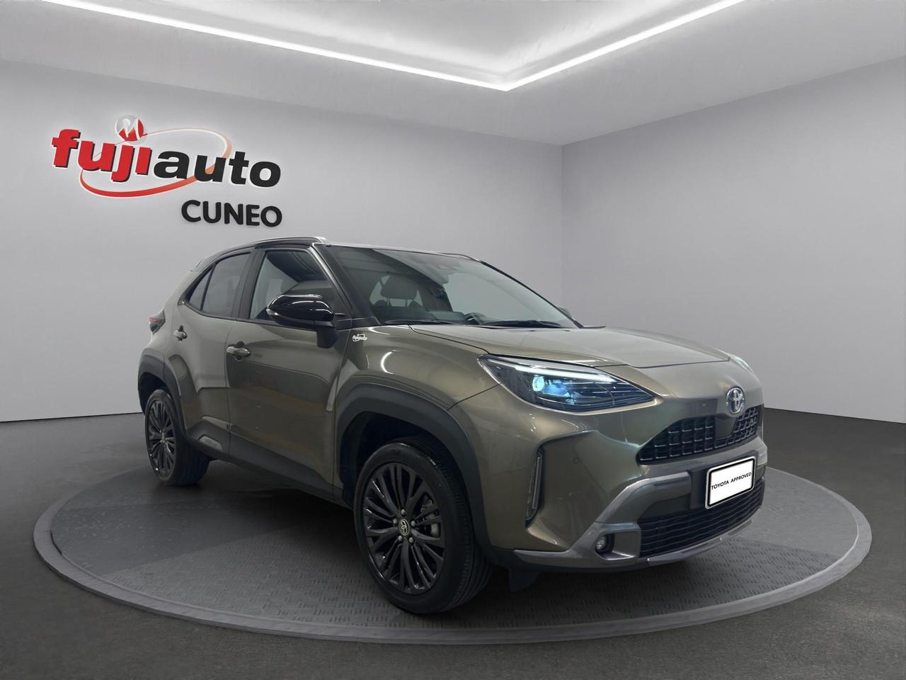 Toyota Yaris Cross 1.5h Adventure awd-i 116cv e-c