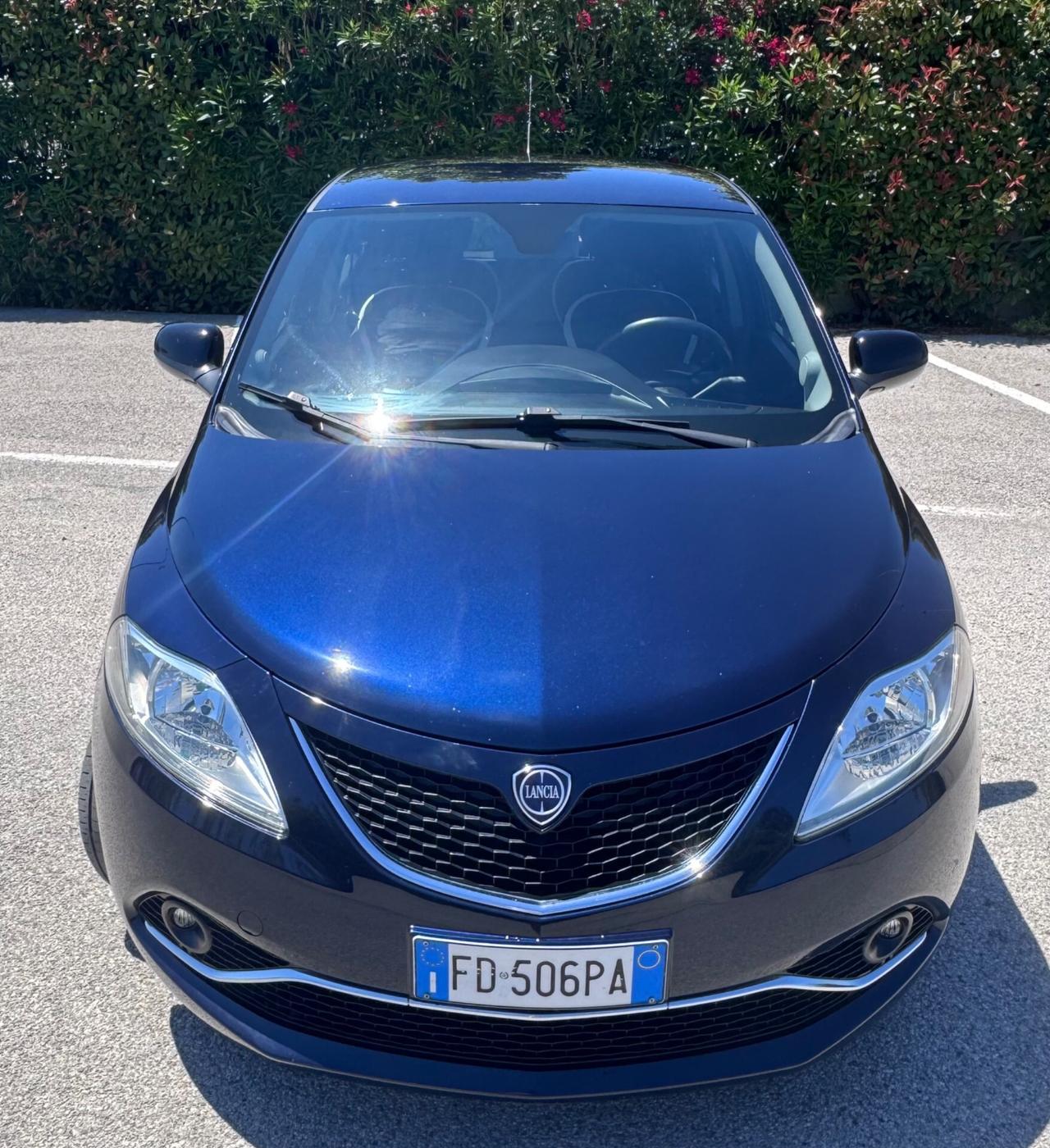 Lancia Ypsilon 1.3 MJT Platinum