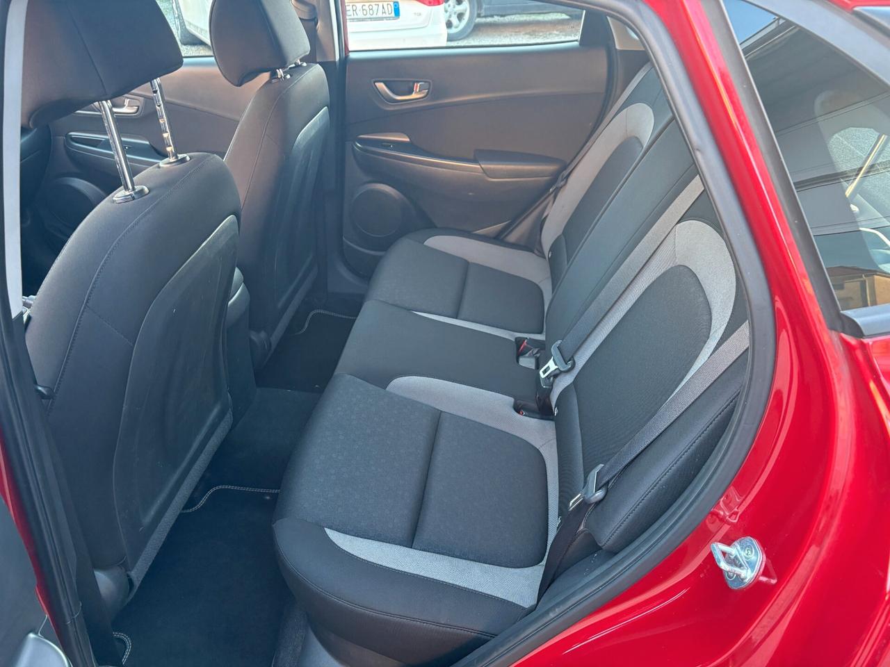 Hyundai Kona 1.6 CRDI 115CV -Unico prop.