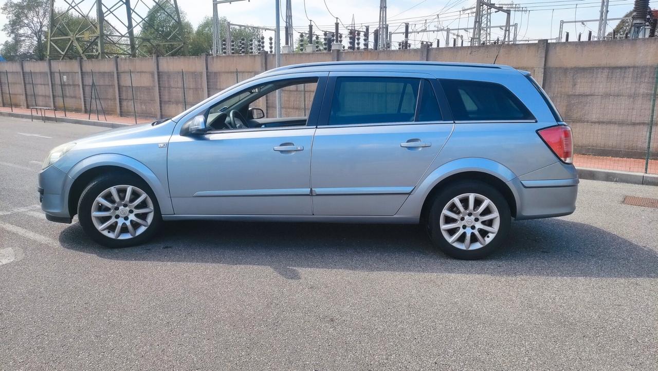 Opel Astra 1.6 Benz Twinport NEOPATENTATI - 2006