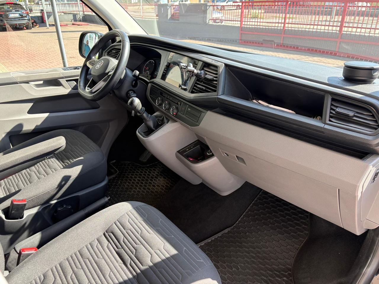 Volkswagen Caravelle T7 2.0 TDI BlueMotion #50026
