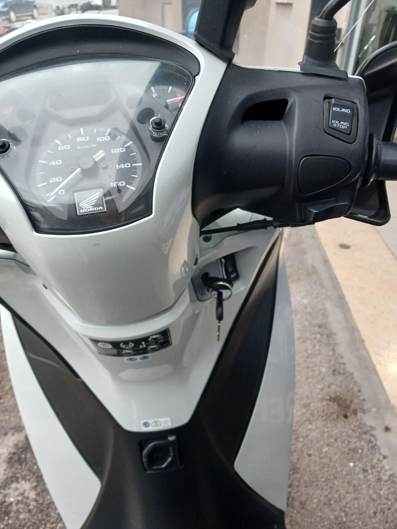 Honda SH 125 ABS GARANTITO 12 MESI