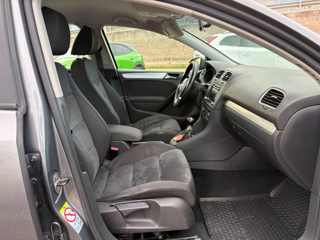 Volkswagen Golf 1.6 TDI DPF 5p. Highline