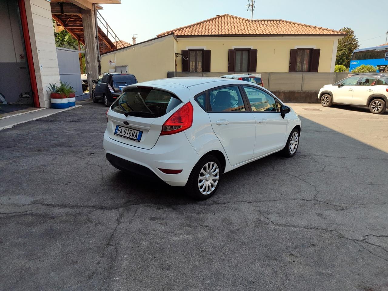 Ford Fiesta 1.4 TDCi OK NEOP 5 PORTE OFFERTA PROMO