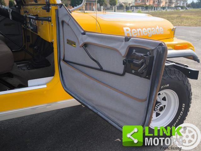 JEEP CJ-7 3 marce Renegade