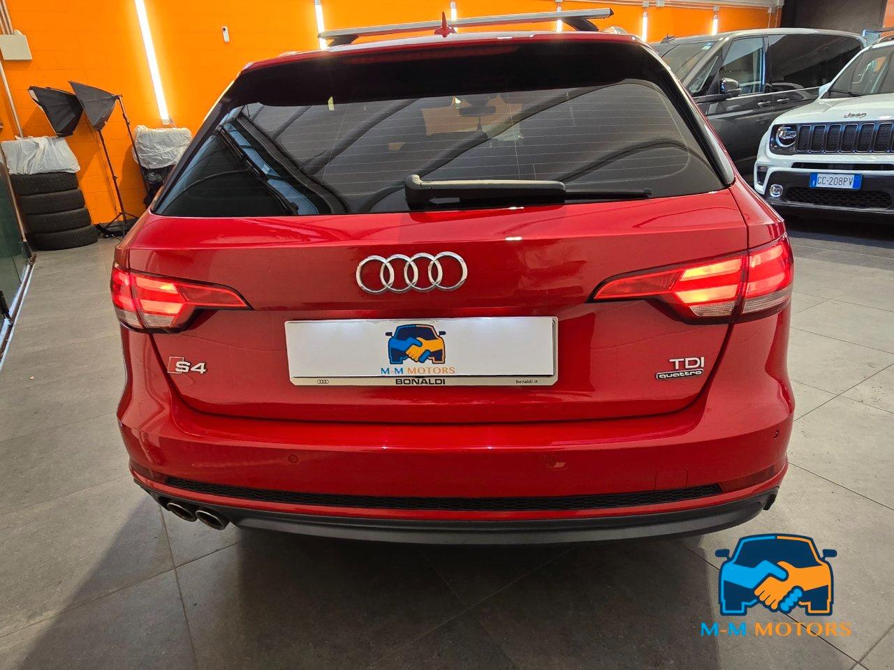Audi A4 Avant 40 2.0 tdi quattro 190cv s-tronic