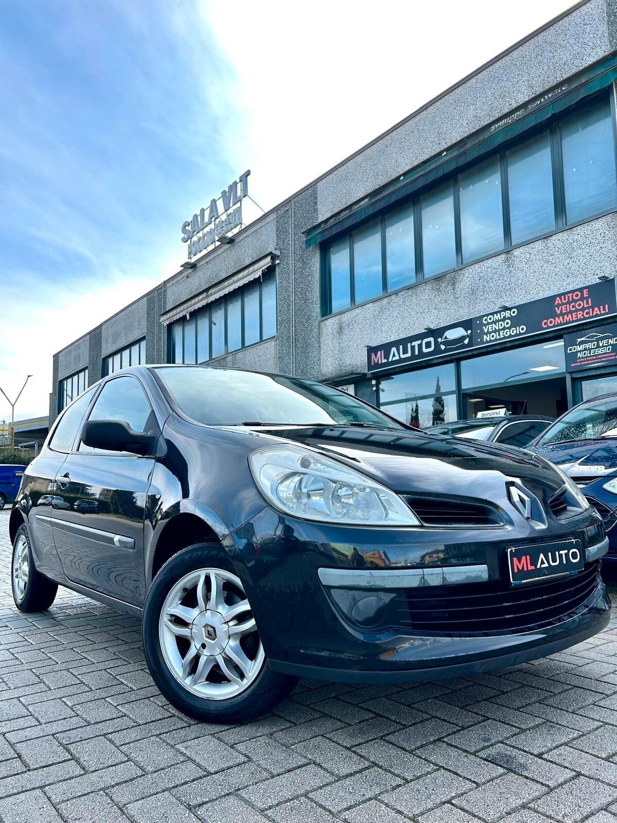 Renault Clio 1.2 16V 3 porte Dynamique - ok neopatentato