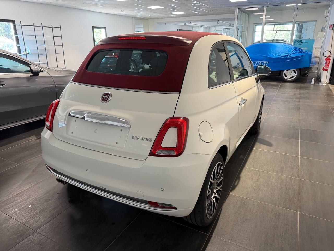 Fiat 500 C 1.0 Hybrid Dolcevita