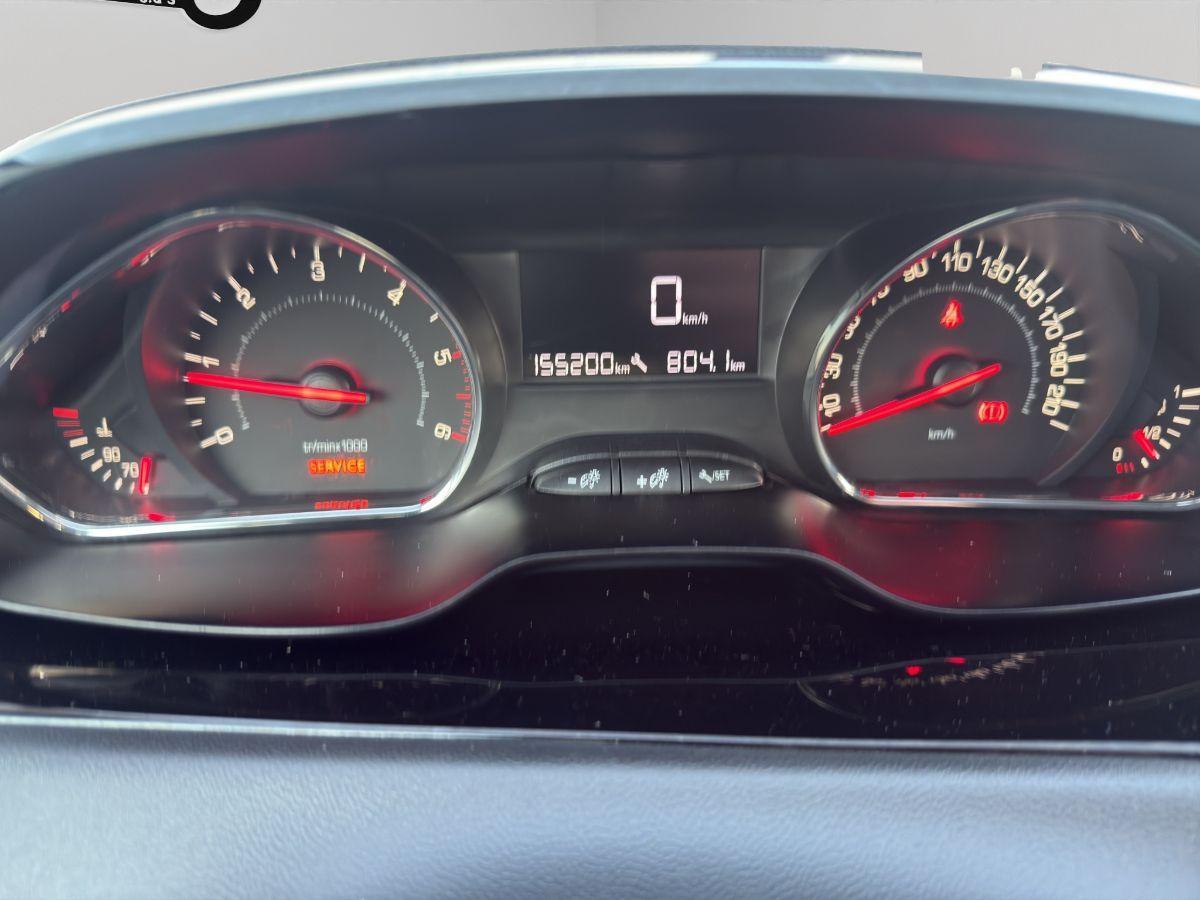 PEUGEOT - 208 - 1.4 HDi 68 CV 5p. Allure