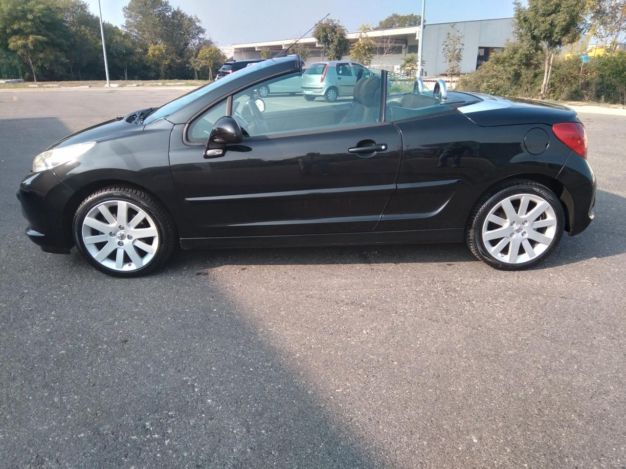 Peugeot 207 1.6 HDi 110CV CC Roland Garros anche per neopatentati