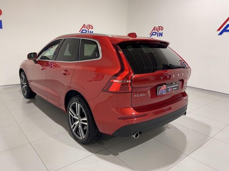 Volvo XC60 B4 (d) AWD Geartronic Momentum Pro