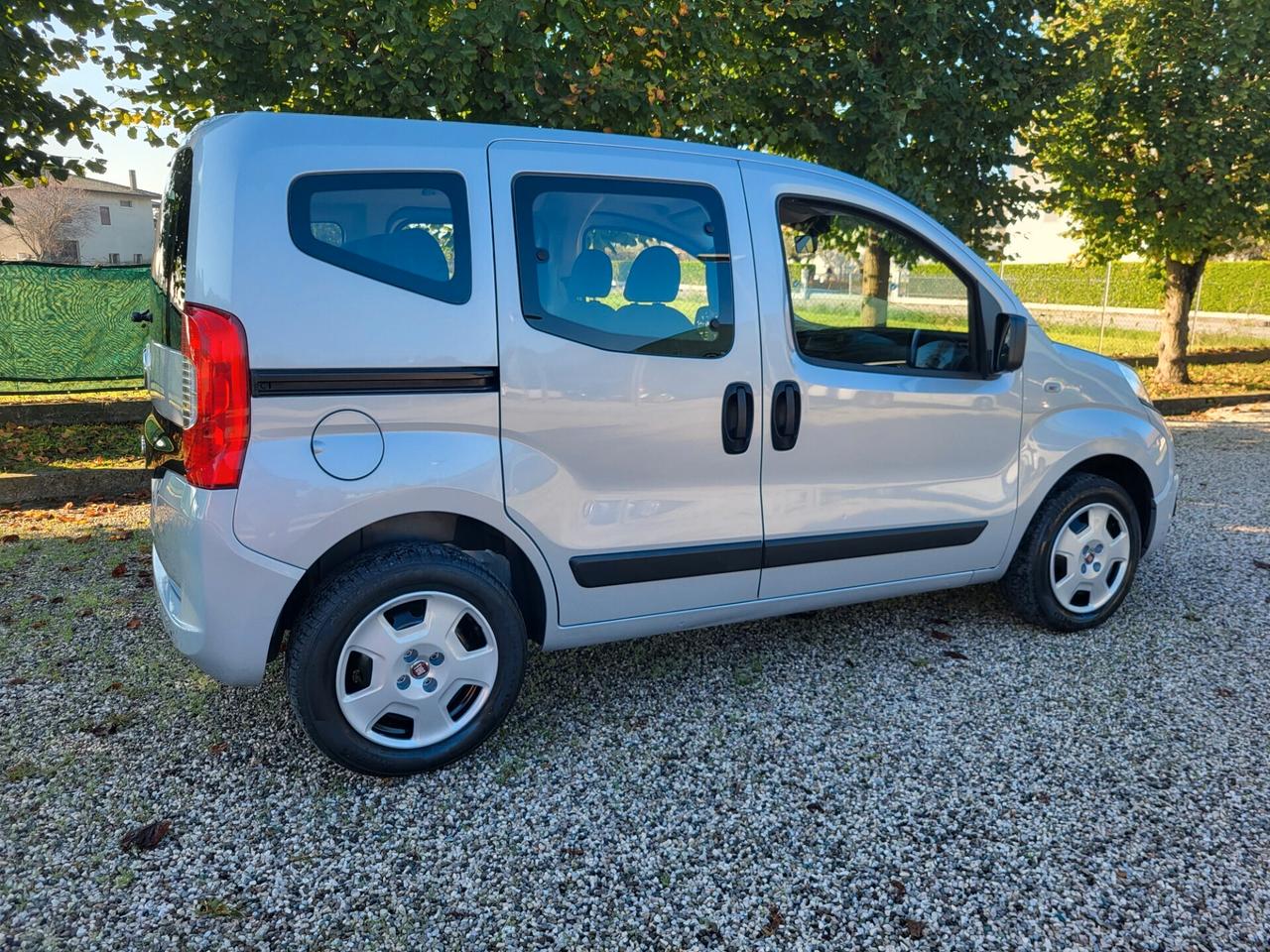 Fiat Qubo 1.3 MJT 80 CV Lounge con 34000 km