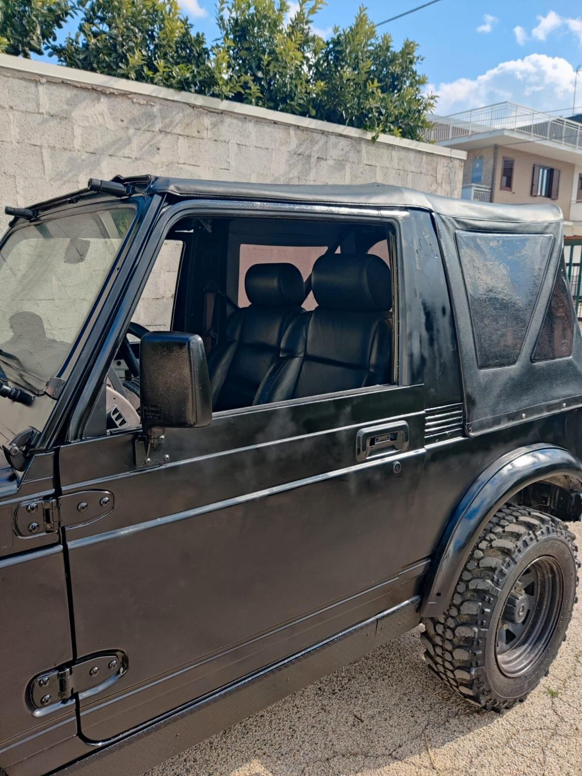 Suzuki Samurai SJ410 Cabriolet