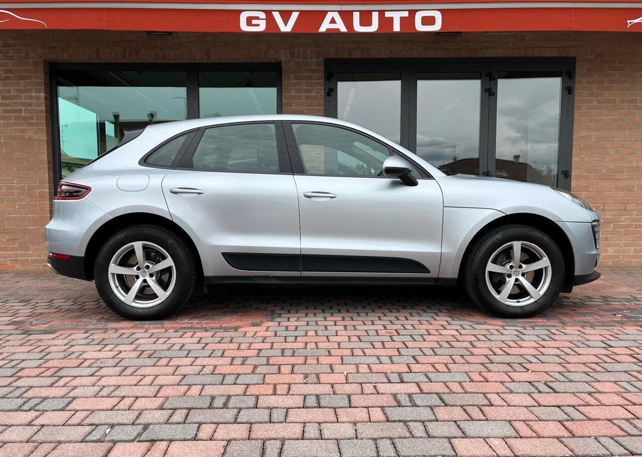 Porsche Macan 2.0 252 CV