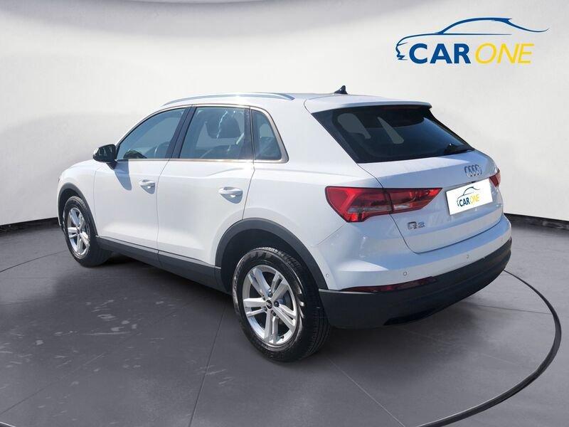 Audi Q3 35 TDI S tronic Business