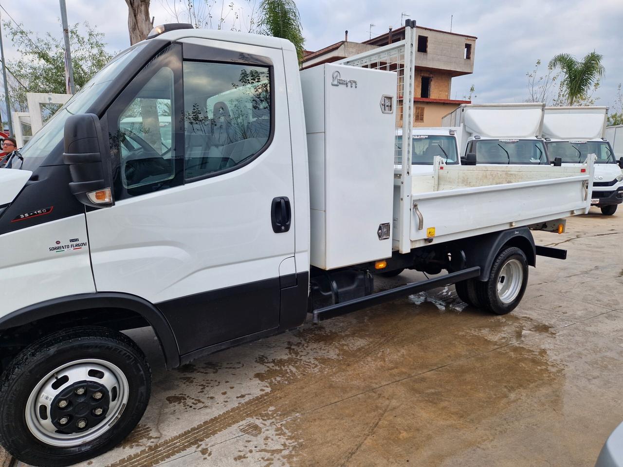 IVECO DAILY 35C16 -3.0 RIBALATBILE TRILATE.20.000KM