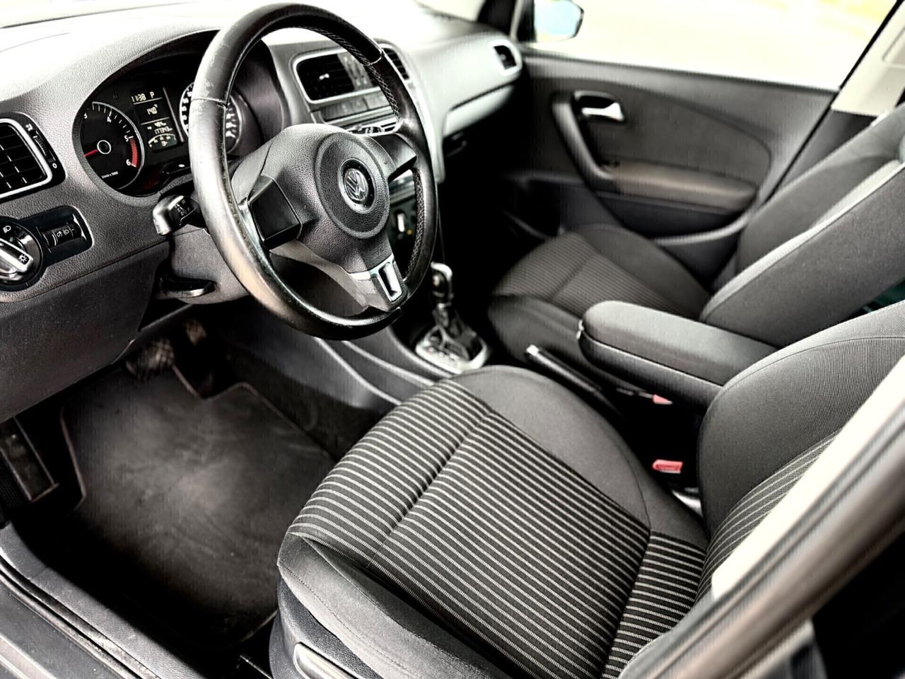 VW Polo 1.6 TDI 90CV AUTOMATICA DSG ANCHE NEOPATENTATI