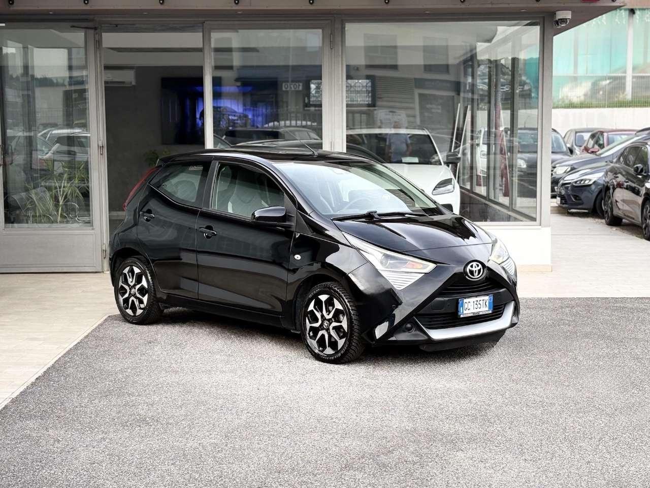 Toyota Aygo 1.0 Benzina 72CV E6 Automatico - 2020