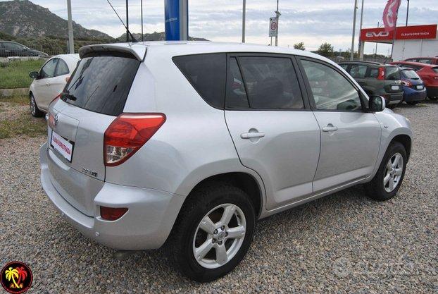 Toyota rav4 2.2 d-4d 136cv