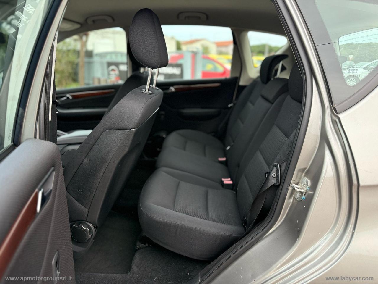 MERCEDES-BENZ A 180 CDI Elegance