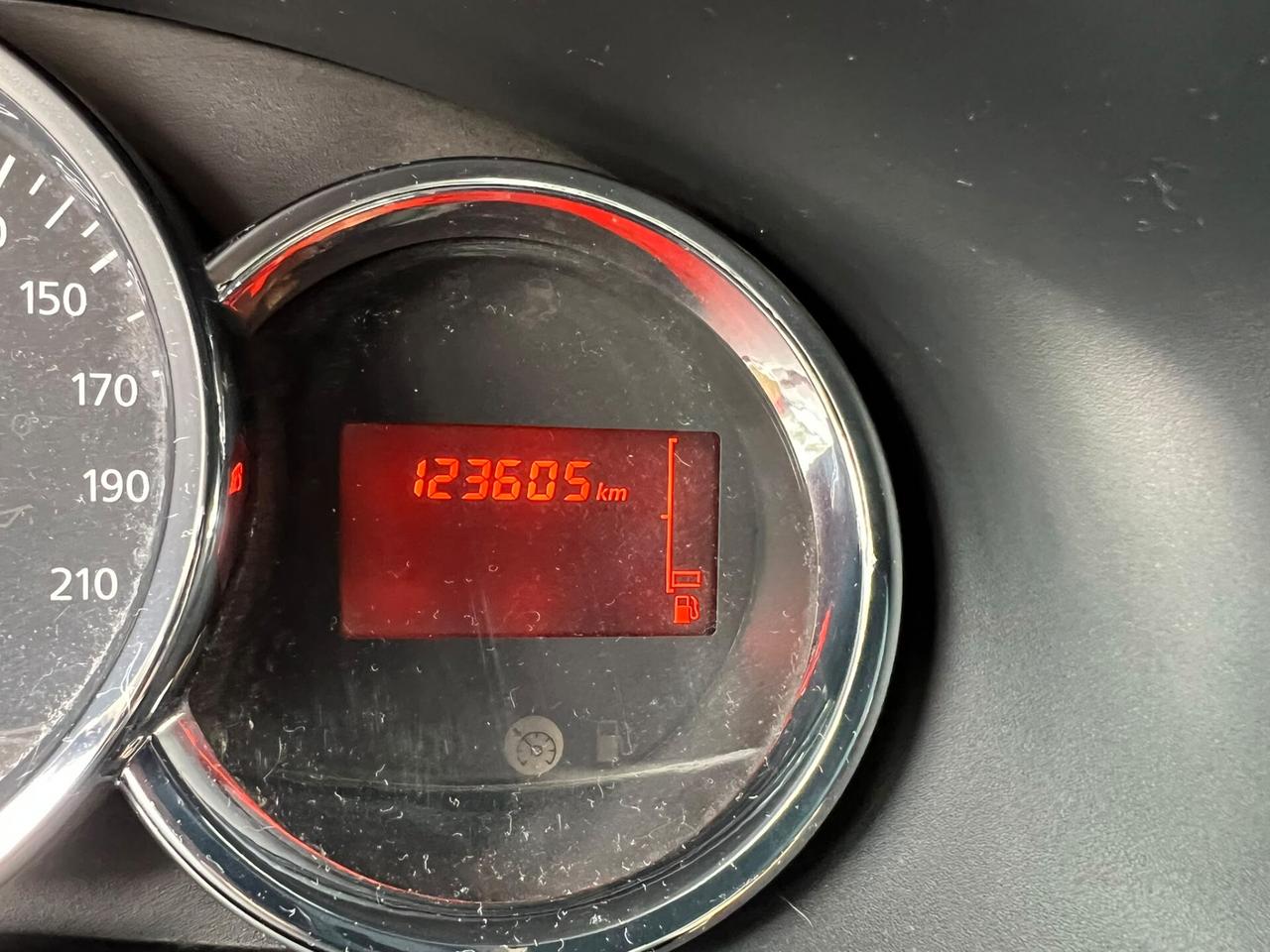 DACIA SANDERO STEPWAY 900 TCe - 2014