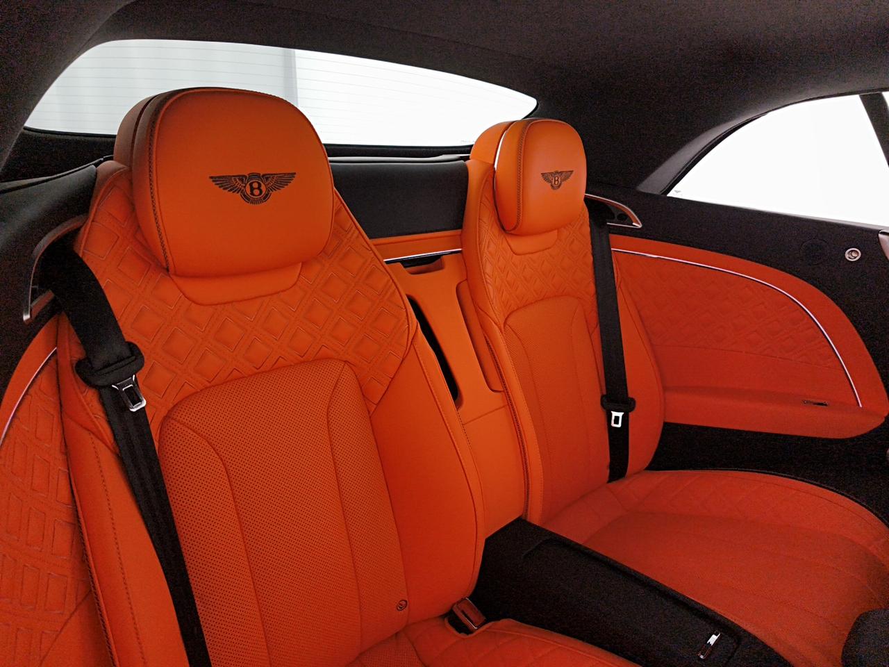 Bentley Continental GTC 550cv First Edition