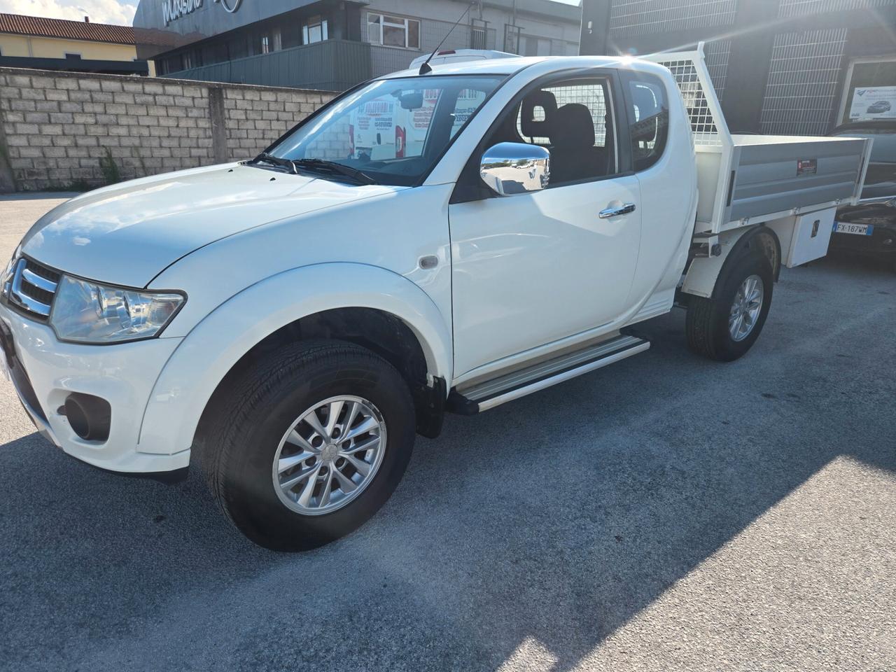 Mitsubishi L200 2.5 DI-D/178CV DC Intense Plus DPF