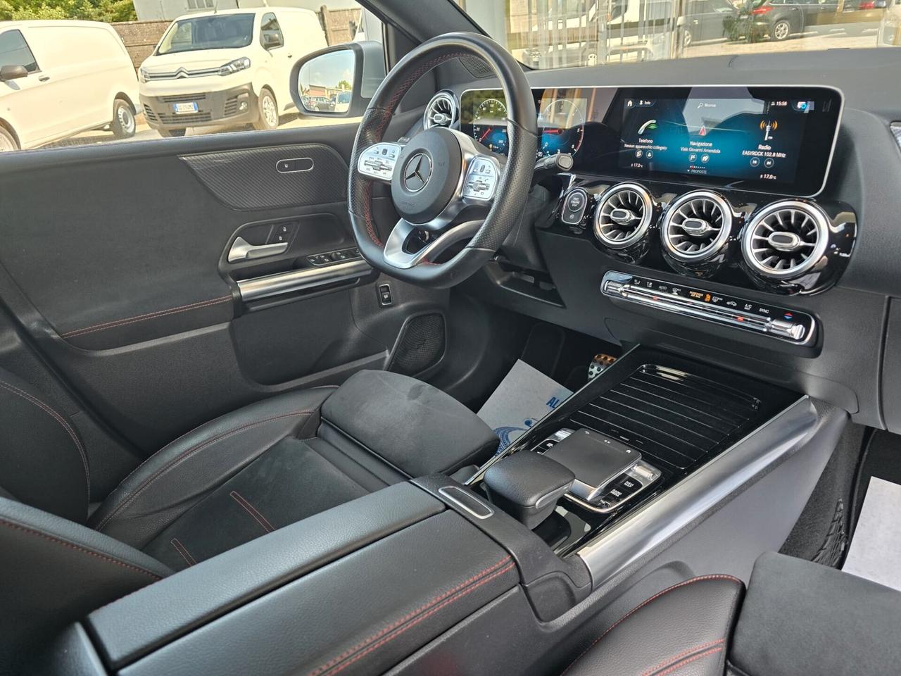 Mercedes B 180 d Aut. Premium Amg Line AMBIENTE LIGHT