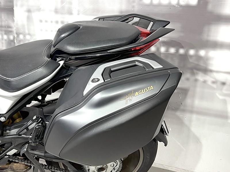 MV Agusta Turismo Veloce 800 Lusso SCS