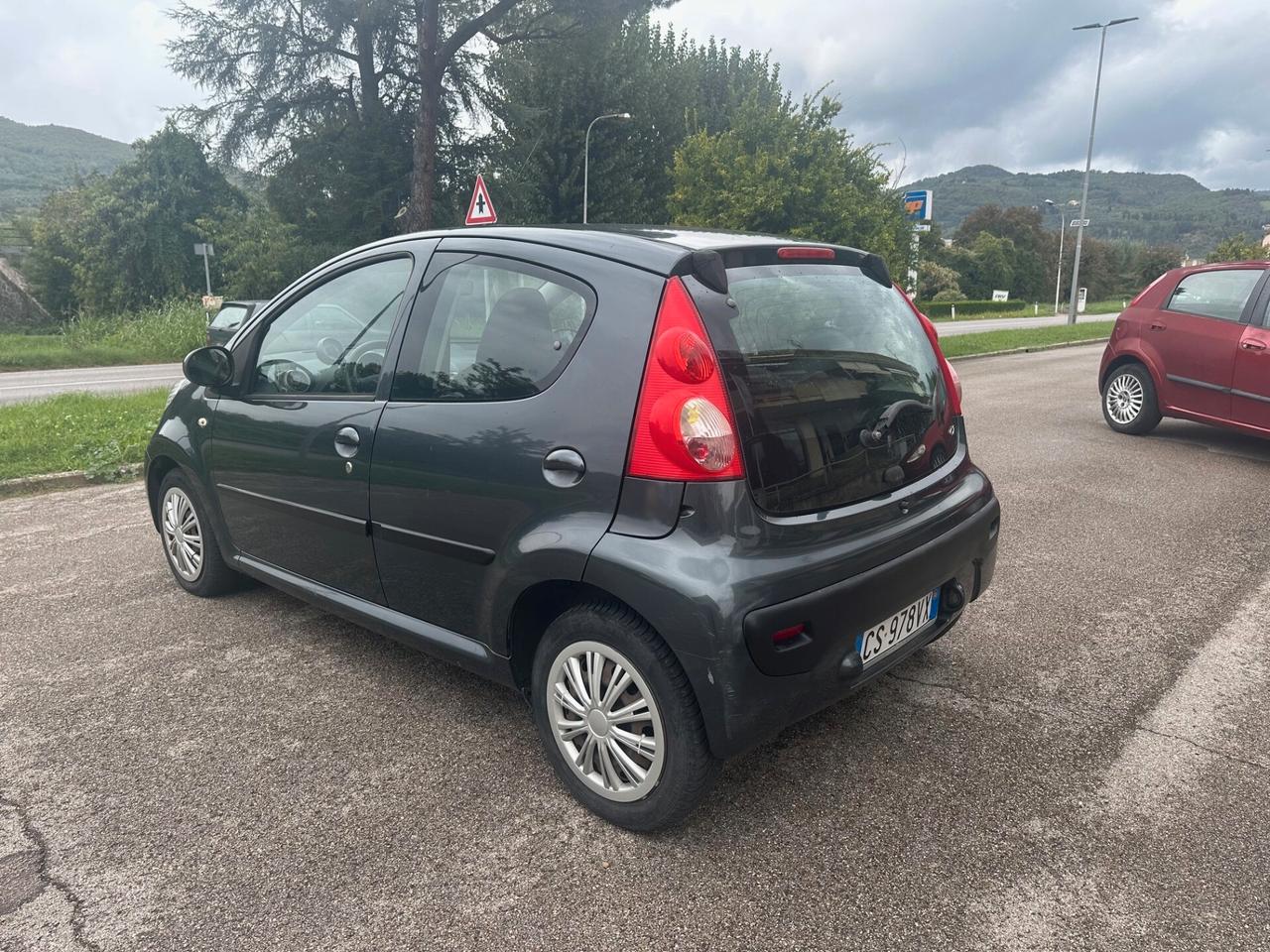 Peugeot 107 1.0 68CV 5p. Plaisir ok neo patentati