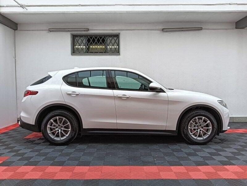 Alfa Romeo Stelvio Stelvio 2.2 Turbodiesel 160 CV AT8 RWD Business