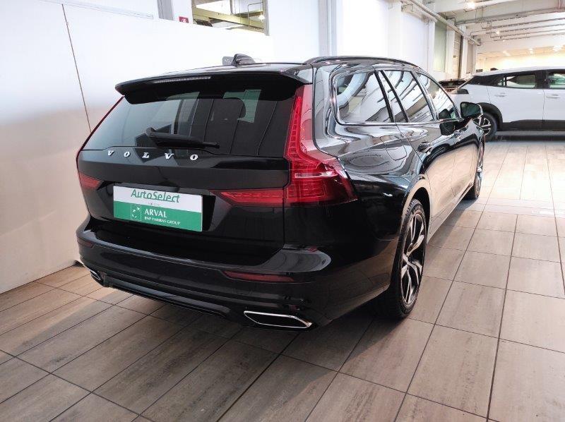 VOLVO V60 (2018-->) - V60 B4 (d) Geartronic R-Design