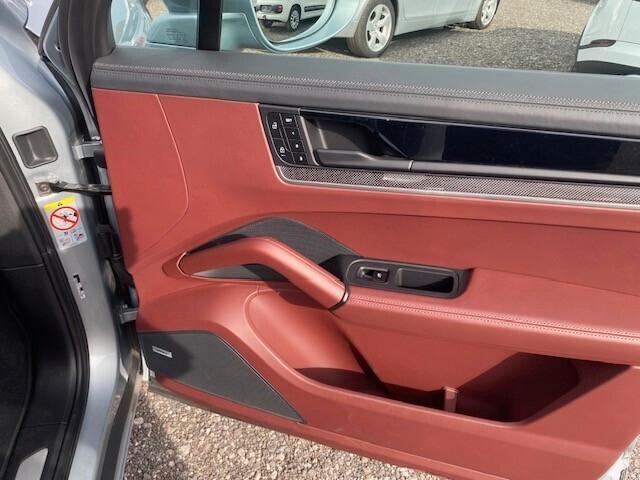 Porsche Cayenne 3.0 V6