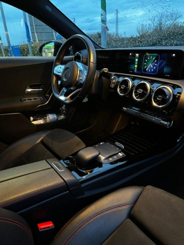 MERCEDES-BENZ A 180 d Automatic Premium AMG