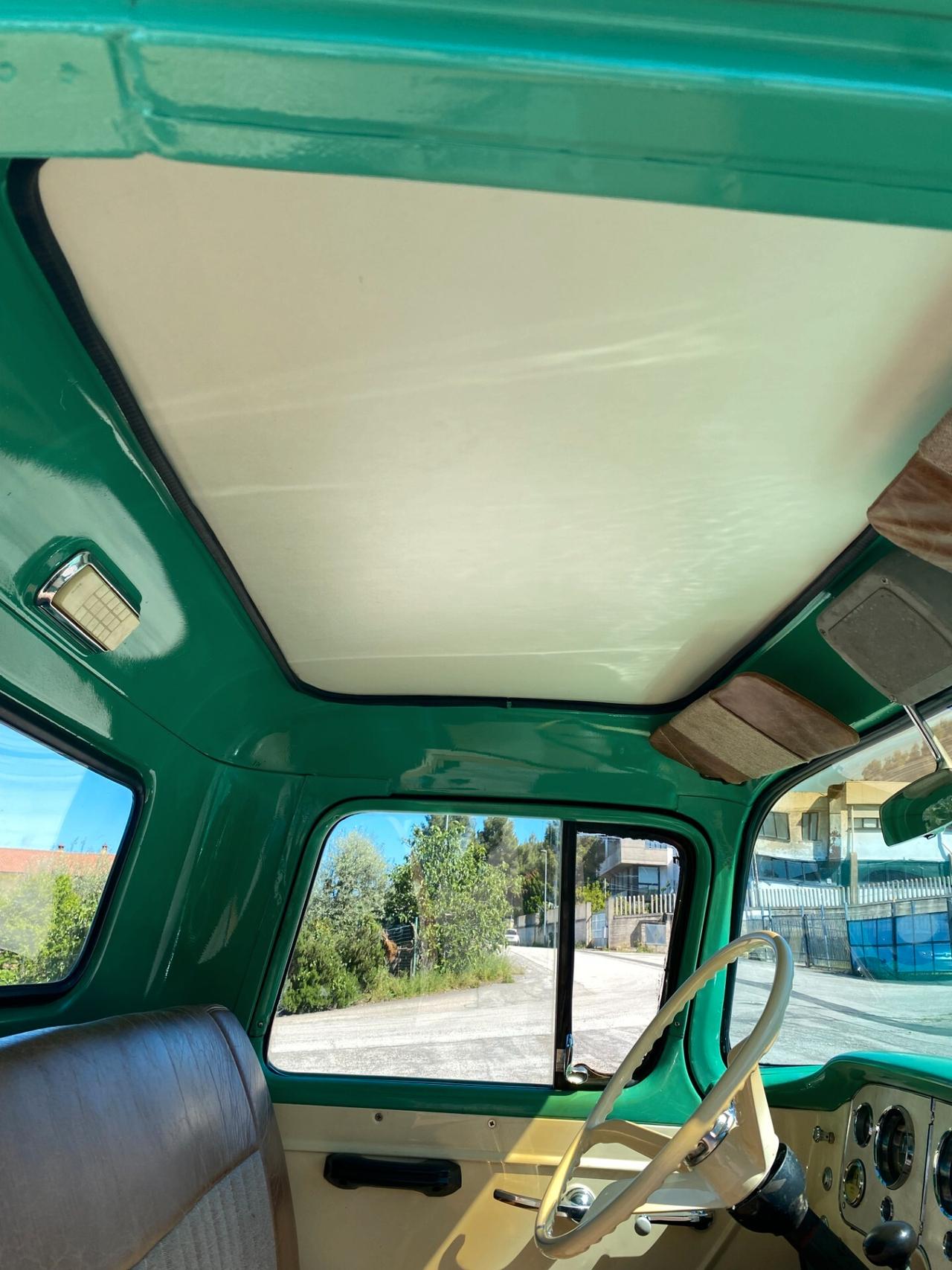GMC 100 PICK UP