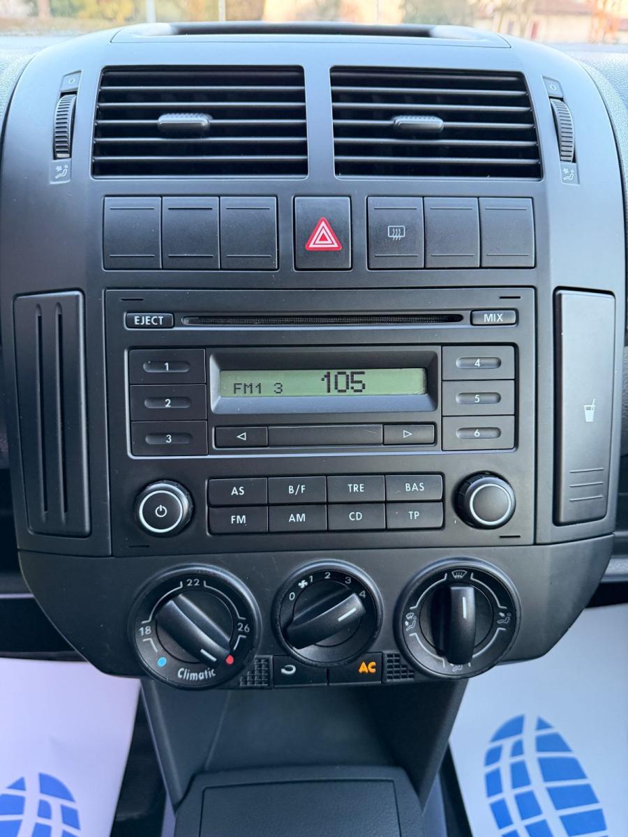 VOLKSWAGEN - Polo - 1.4/80CV 16V 5p. Comfort. BiFuel G #1PROPRIETARIO