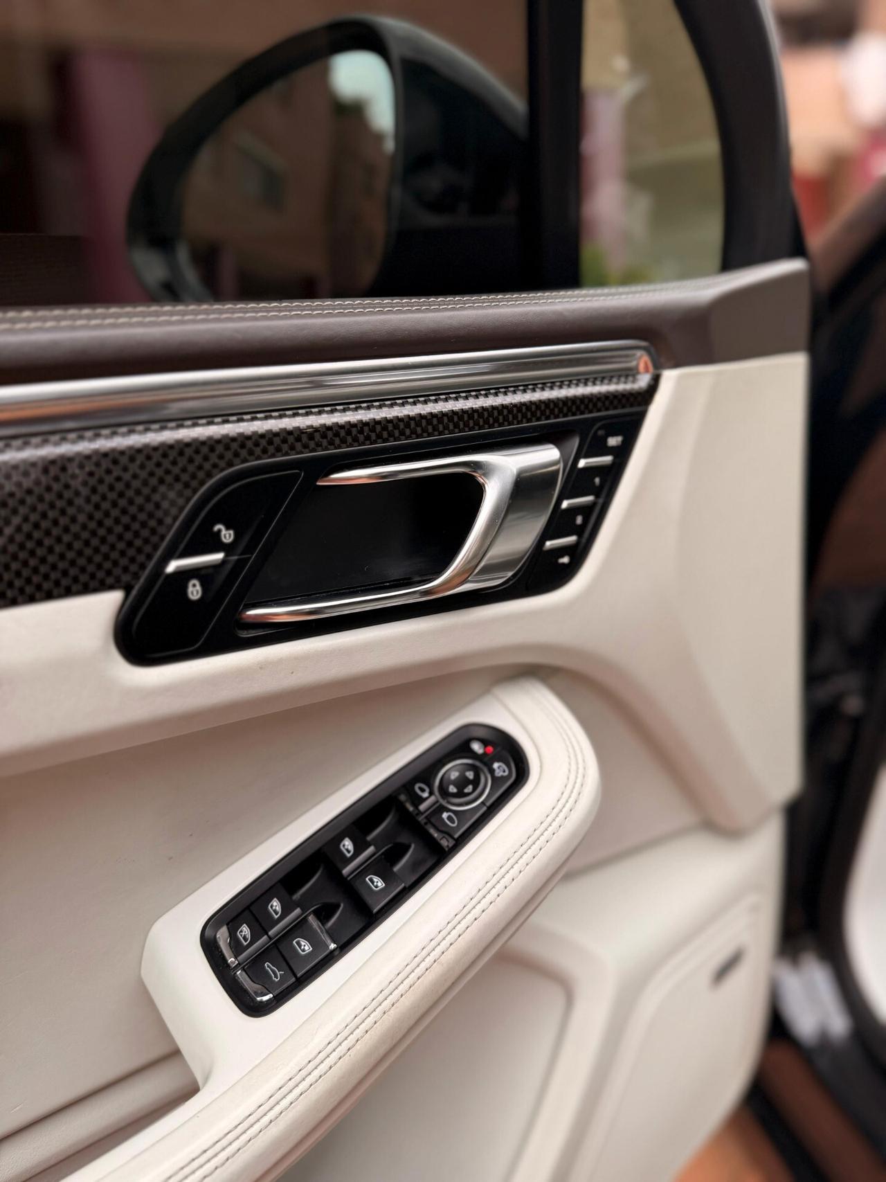 Porsche Macan 3.6 Turbo