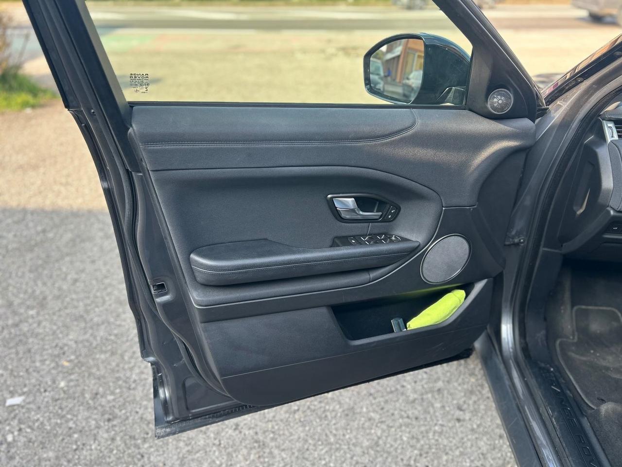 Land Rover Range Rover Evoque SE Dynamic TD4 #9627