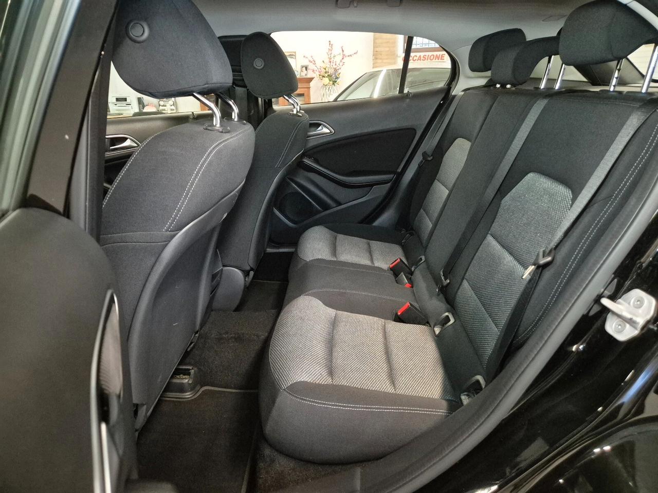 Mercedes-benz GLA 180 d Automatic Executive