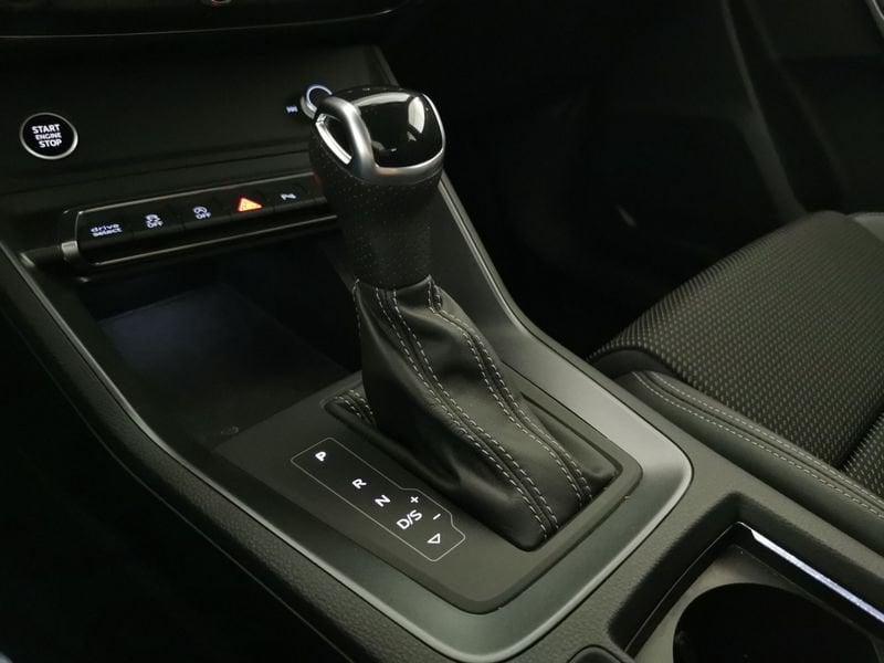 Audi Q3 45 2.0 tfsi Identity Black quattro 245cv s-tronic