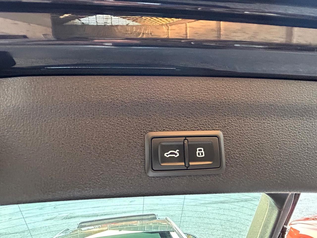 Audi A6 Avant 45 3.0 TDI quattro ultra S tronic Sport TETTO APRIBILE TELECAMERA 360 GRADI FARI MATRIX