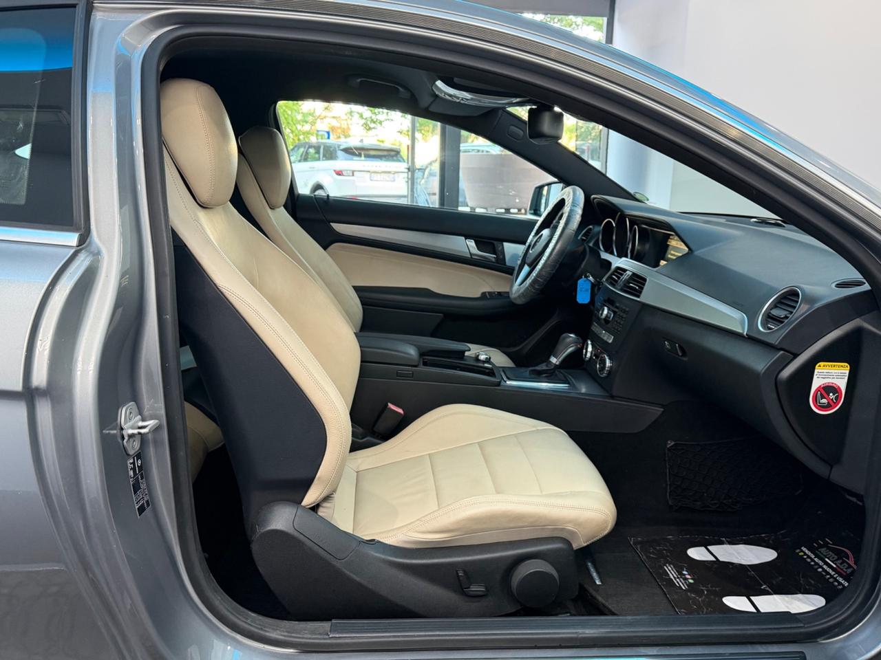 Mercedes-benz C 220 CDI BlueEFFICIENCY Coupé Avantgarde