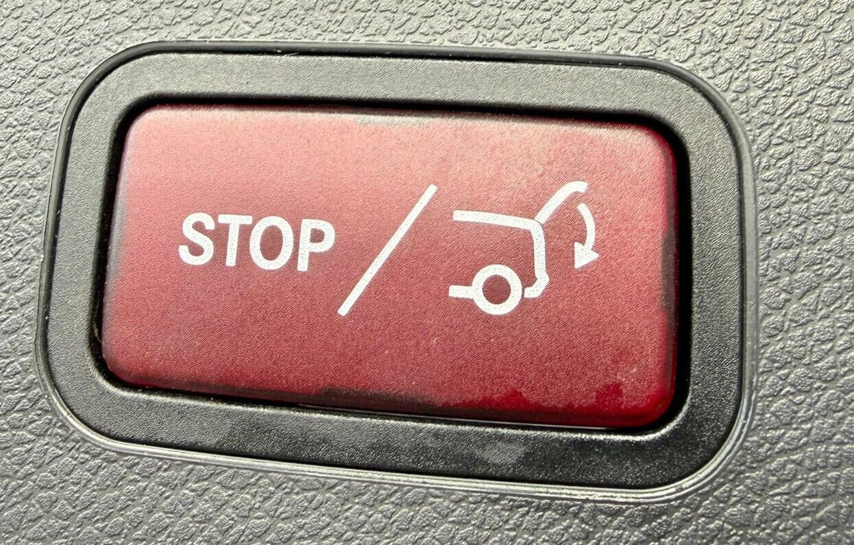 Mercedes-benz GLA 200D SPORT