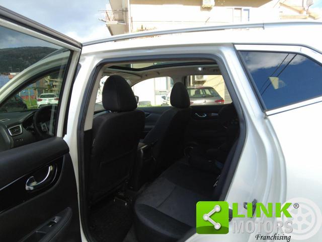 NISSAN Qashqai 1.5 dCi N-Connecta