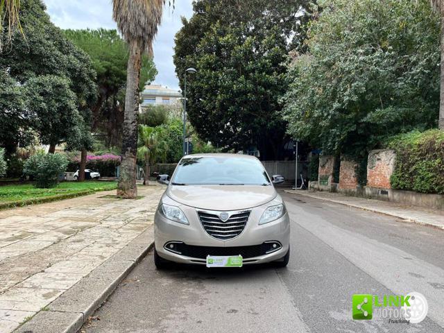 LANCIA Ypsilon 1.2 69 CV 5pt GPL Ecochic Gold - TUA DA ?153,00