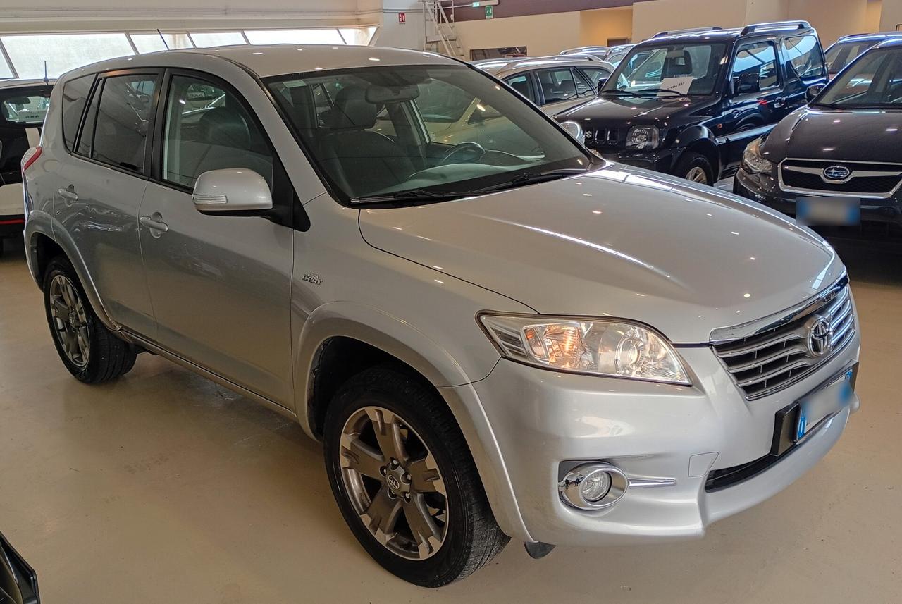 Toyota RAV 4 RAV4 Crossover 2.2 D-Cat A/T 150 CV Executive