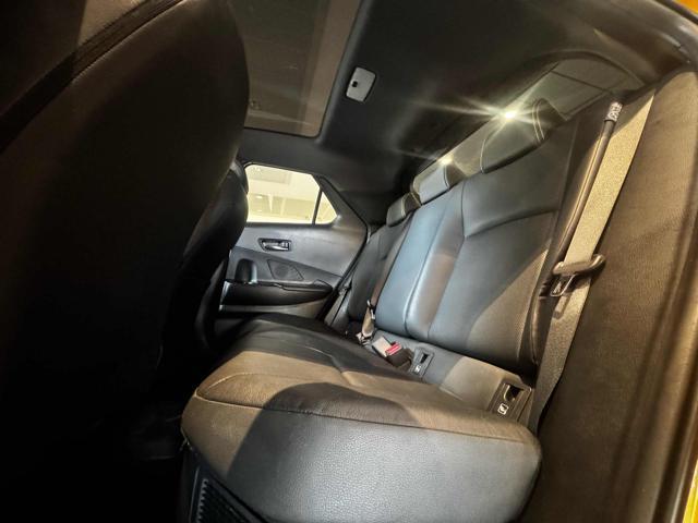 TOYOTA C-HR 2.0 PHEV Lounge Premiere