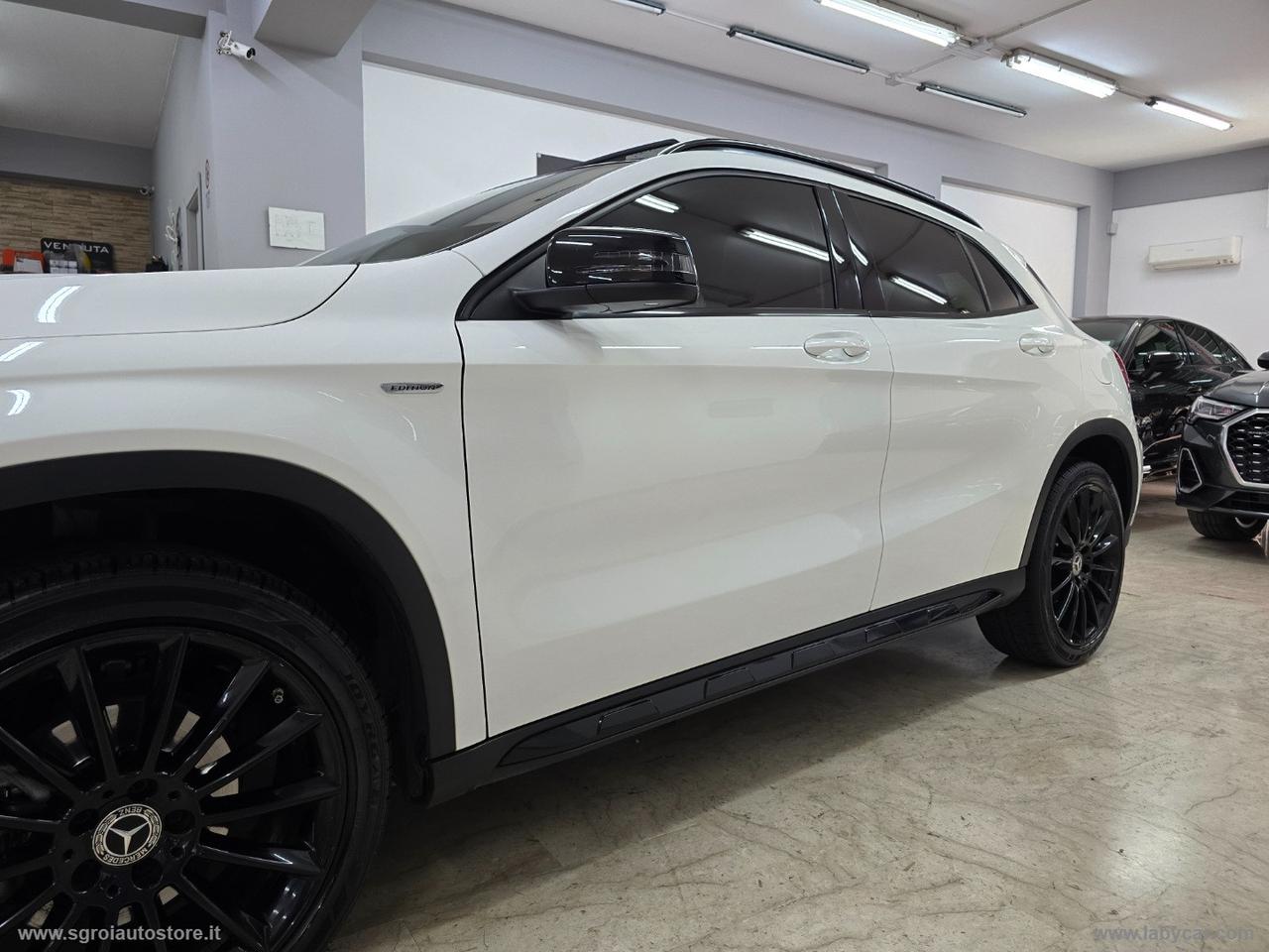 MERCEDES-BENZ GLA 200 d Automatic Premium NIGHT EDITION