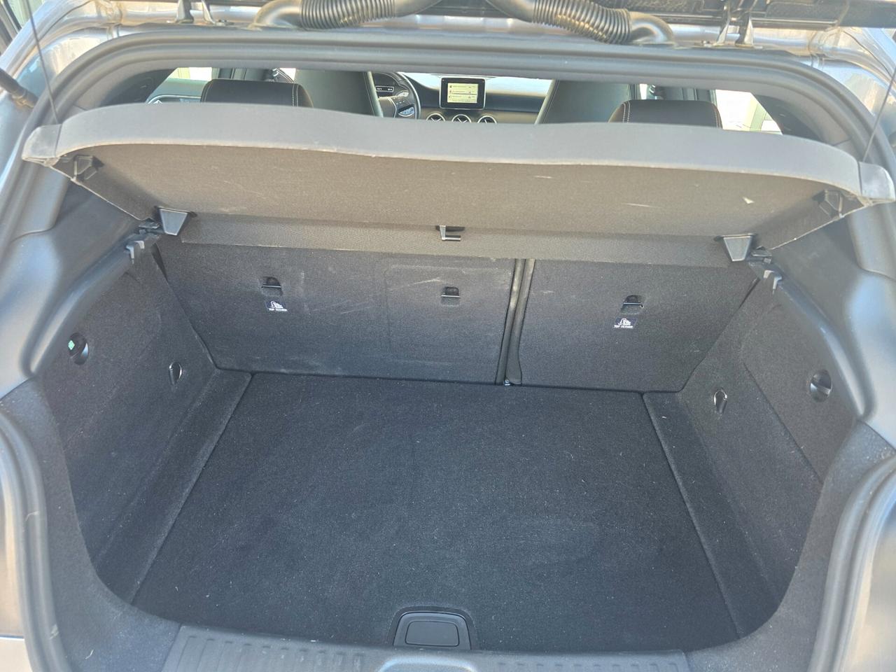 Mercedes-benz A 180 Premium